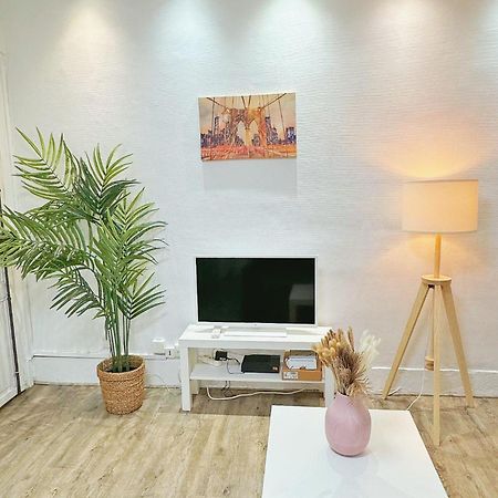 2 Minutes Metro Pasteur Paris 15Th Cosy Apartment Free Parking Eksteriør billede